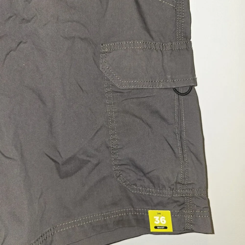 LEE Performance Series Men's Size 36 Gray Extreme Motion Cargo Shorts - New!